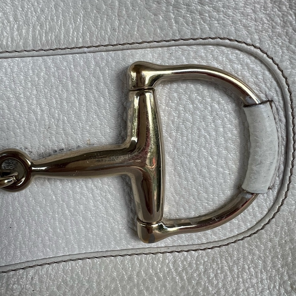Winter White  Gucci Horsebit Bag - Picture 8 of 9